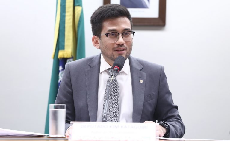 Audiência Pública - Projeto de Lei nº 3.261, de 2025, que restabelece a isenção do imposto de importação em compras internacionais de até 50 dólares. Dep. Kim Kataguiri (UNIÃO - SP)