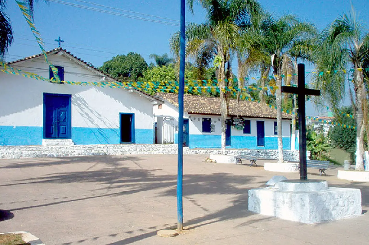 praça da aldeia carapicuíba