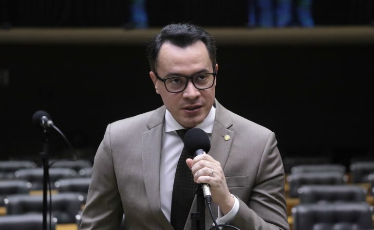 Discussão e votação de propostas legislativas. Dep. Zé Haroldo Cathedral (PSD - RR)