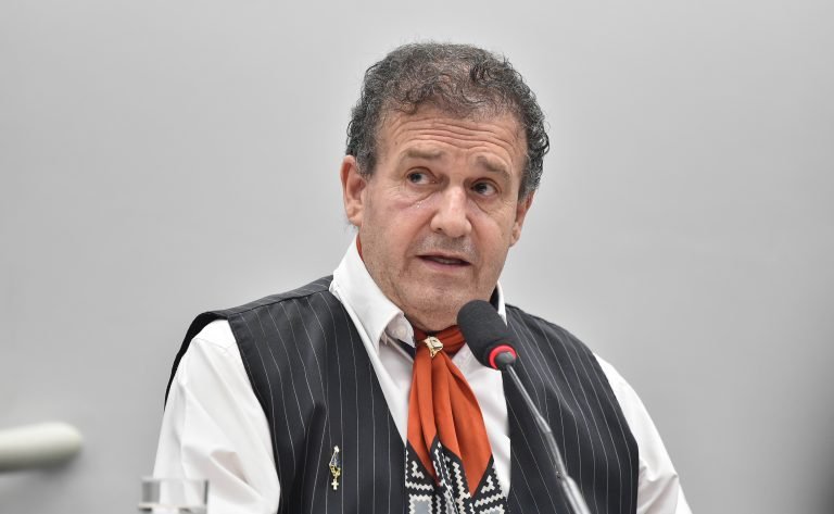 Audiência Pública - Balanço das atividades da Comissão sobre os impactos das enchentes do Rio Grande do Sul. Dep. Pompeo de Mattos (PDT - RS)