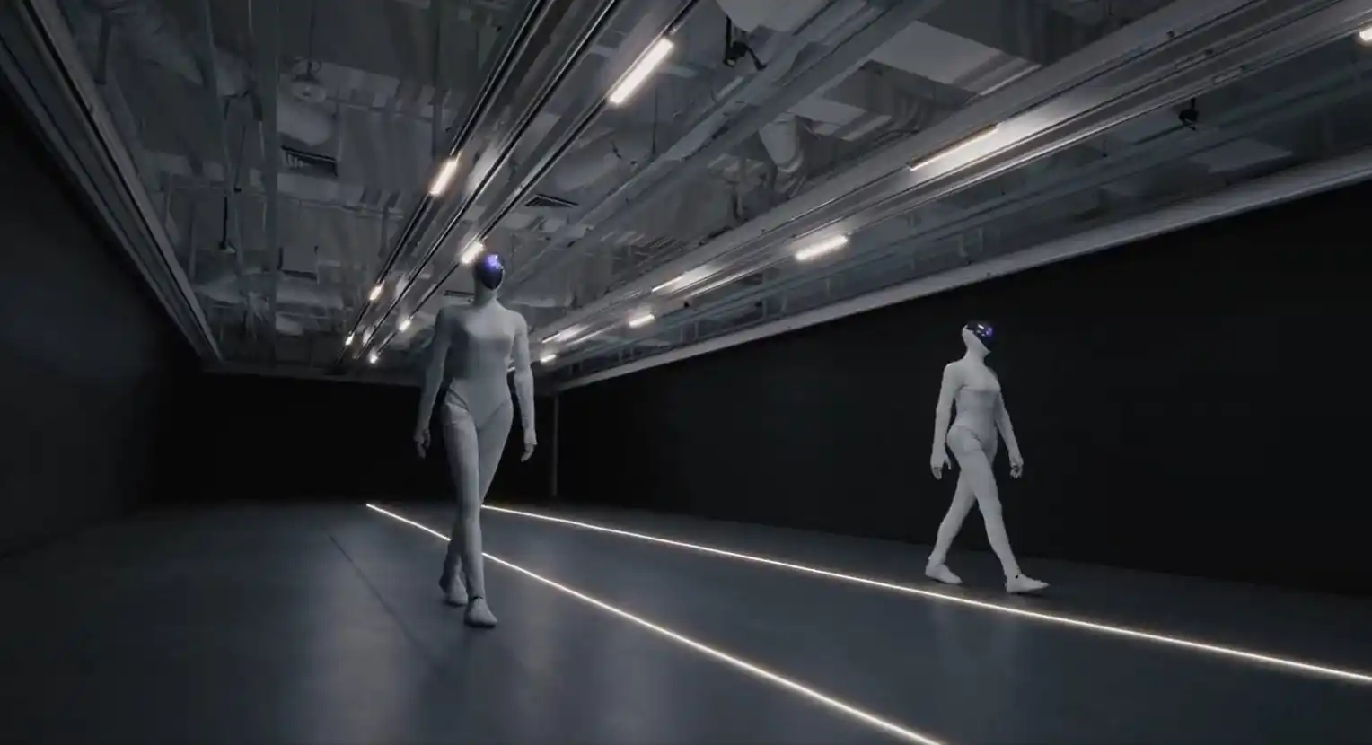 robo humanoide iron, da xpeng, que precisou ser aberto durante uma exibição para desfazer dúvidas de que não se tratava de uma pessoa fantasiada (reprodução divulgação xpeng)