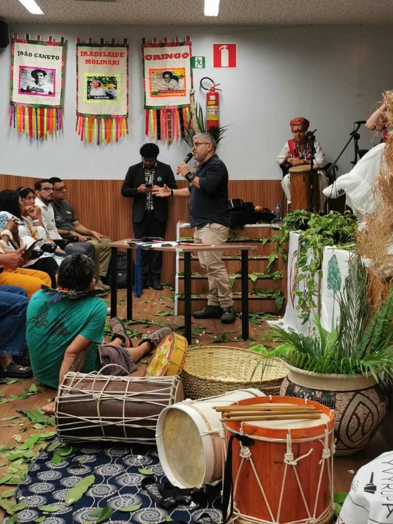Os casos envolvem expulsões de terra, conflitos territoriais, impactos ambientais, e grandes empreendimentos (Foto: Fernando Martinho/Repórter Brasil)