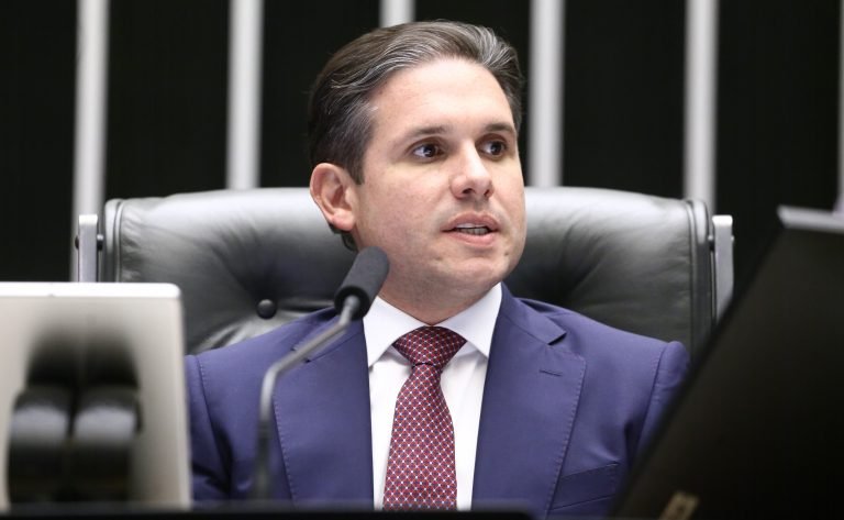 Discussão e votação de propostas legislativas. Presidente da Câmara dos Deputados, Hugo Motta (REPUBLICANOS - PB)