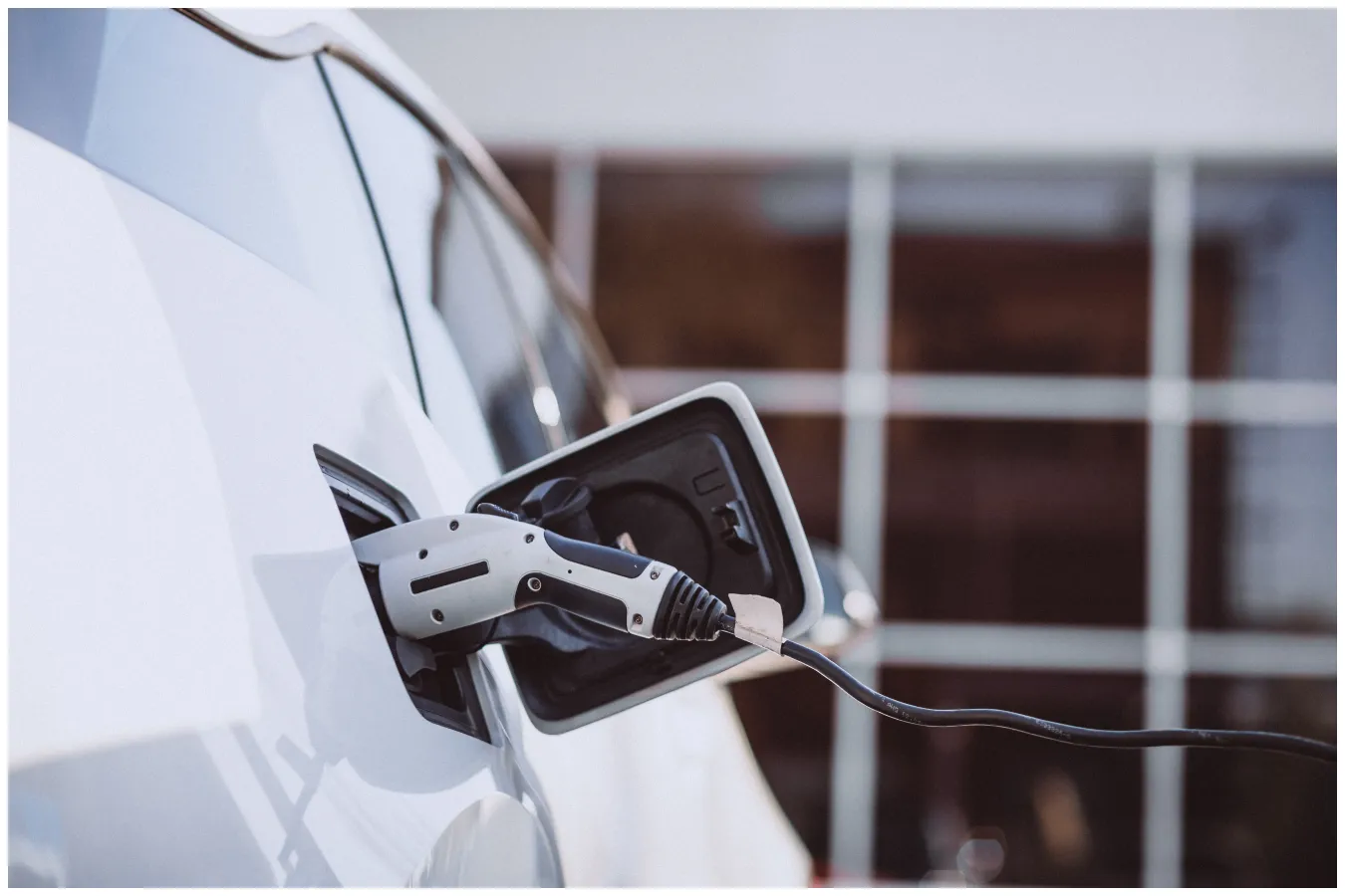 corpo de bombeiros atualiza regras de segurança para recarga de carros elétricos