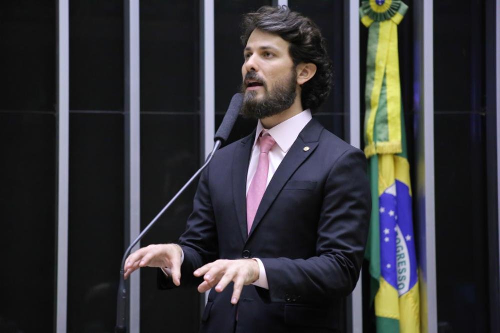 Aos 39 anos, Aro ocupa um dos cargos mais estratégicos da gestão de Romeu Zema (Novo). Antes disso, foi vereador de Belo Horizonte e deputado federal por dois mandatos. 
(Foto: Michel Jesus/Câmara dos Deputados)