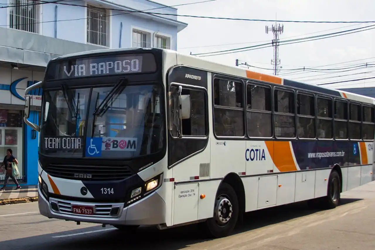 onibus cotia min