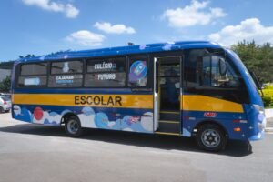 🚍 Cajamar acelera rumo ao futuro: Prefeitura anuncia 20 novos ônibus escolares zero km para a rede municipal