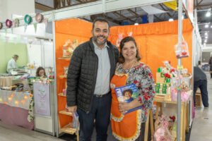 Último dia da FENS no Cecap reúne mais de 50 empreendedores e programação para toda a família