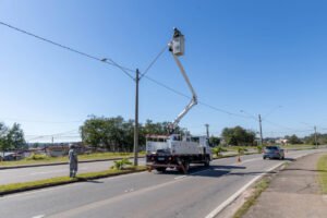 Jundiaí amplia iluminação em LED com 430 novas lâmpadas em toda extensão da Rodovia Vereador Geraldo Dias