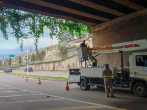 Prefeitura moderniza iluminação do túnel da Ponte São João e amplia a instalação de luminárias LED em diferentes regiões da cidade