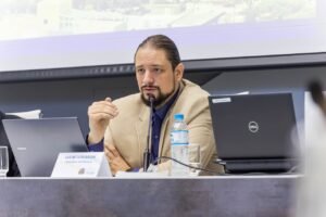 Jundiaí amplia receita, reduz dívida líquida e mantém investimentos acima dos mínimos em Saúde e Educação