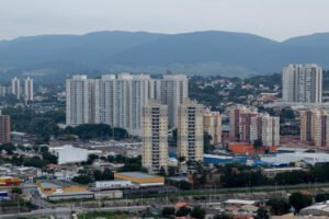 Jundiaí terá mudança no tempo a partir de sábado, com chuva, vento e queda de temperatura no domingo